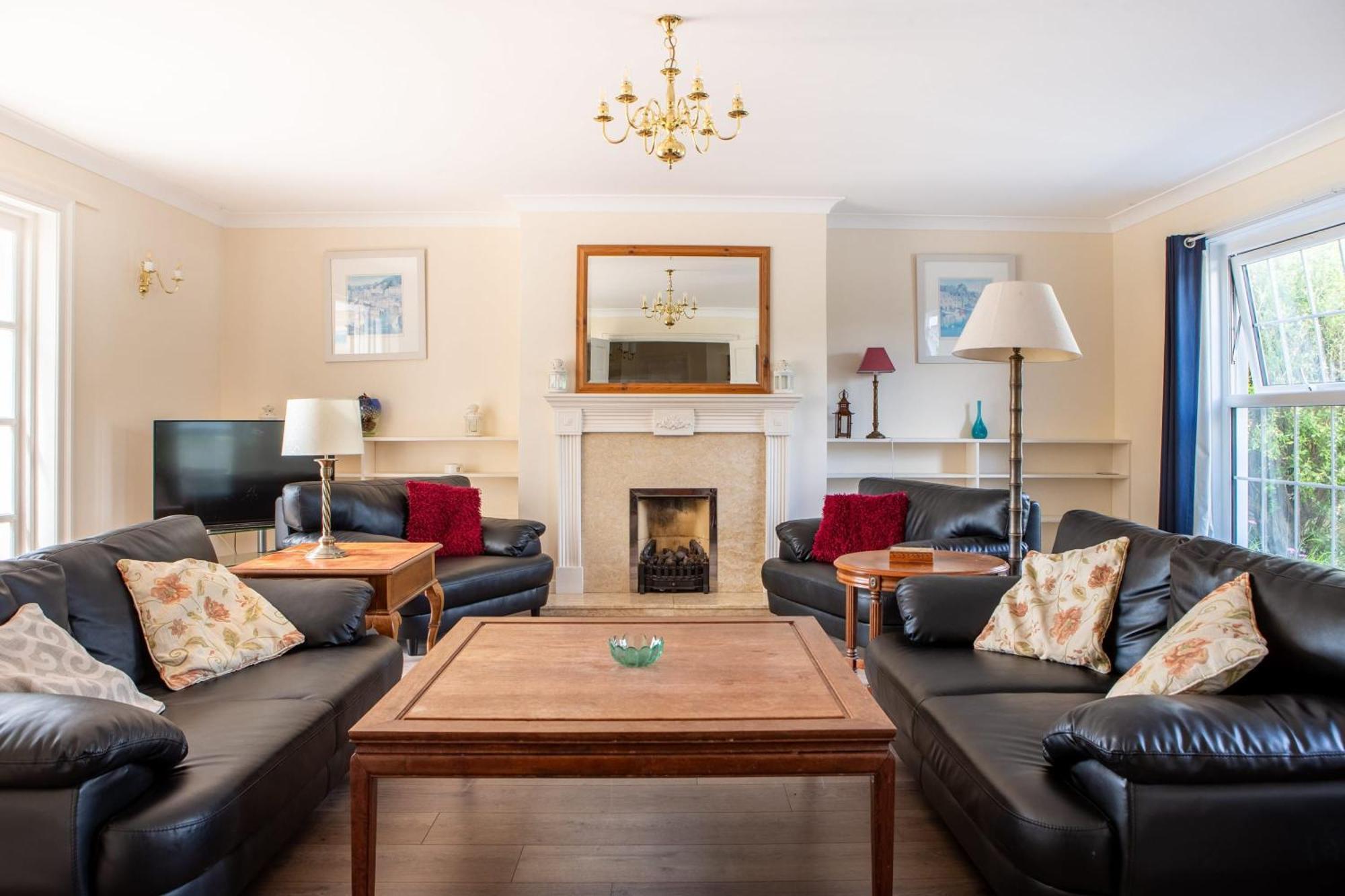 Stunning 6 Bedroom Cottage Near Cornish Coast Bude Exterior photo