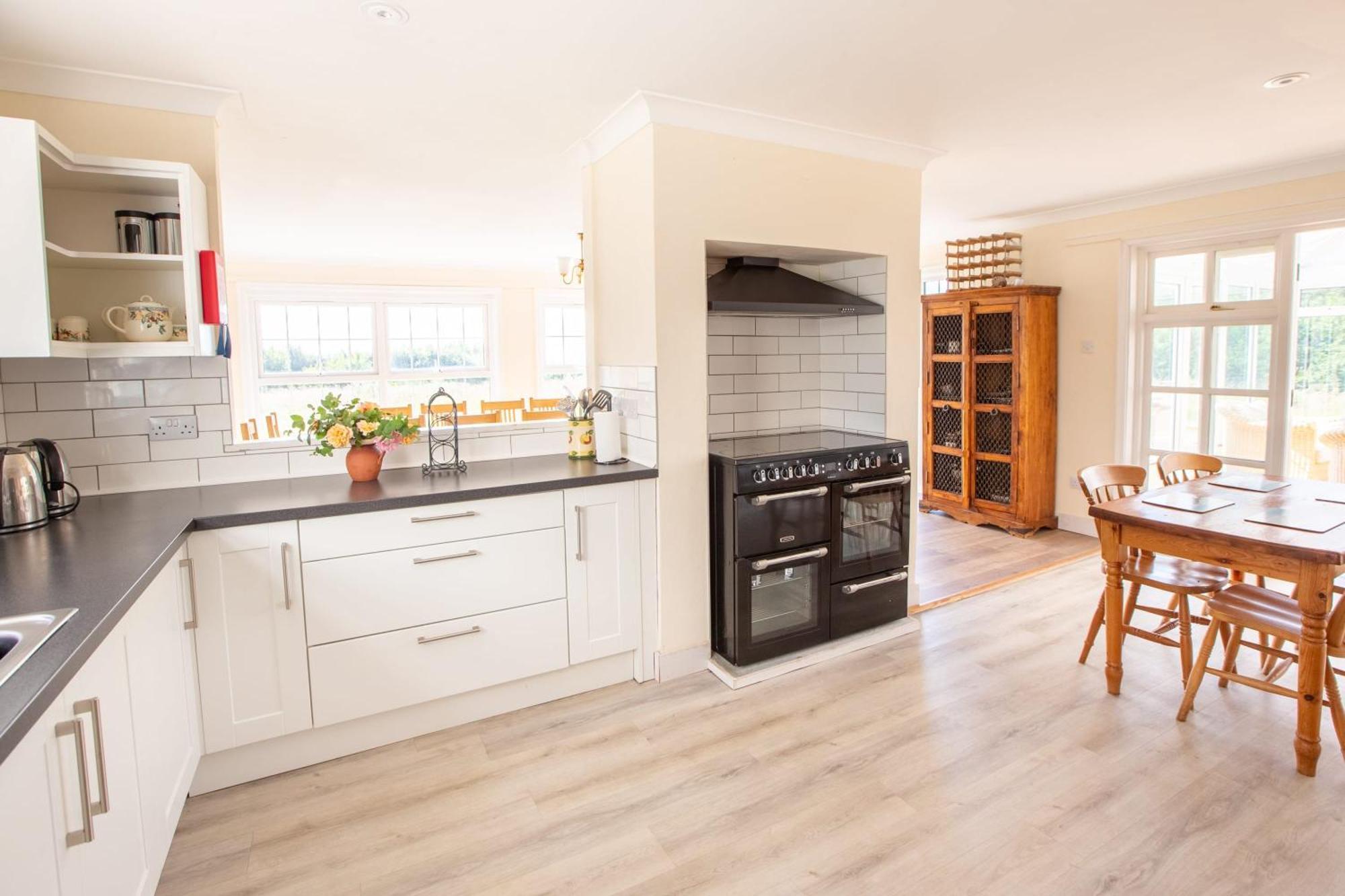 Stunning 6 Bedroom Cottage Near Cornish Coast Bude Exterior photo